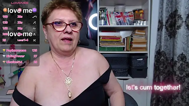 Snapshot of Mella4you chatting on February 2025 04:43:02 PM Mella4you online show from February 2025 04:43:02 PM