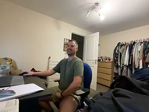 Kramer023 online show from January 2025 04:05:01 PM