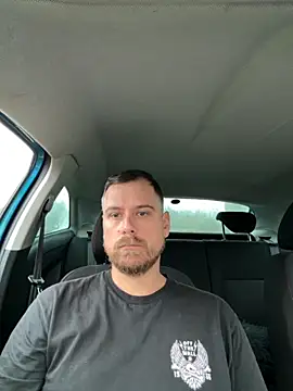 Kramer023 online show from November 2025 03:49:02 PM