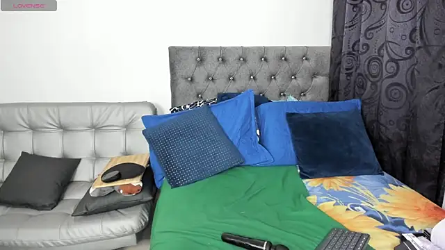 Snapshot of candy_sex_hot_ chatting on February 2026 06:32:02 AM candy sex hot online show from February 2026 06:32:02 AM