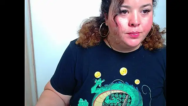 Snapshot of valentinny chatting on September 2025 01:58:02 PM valentinny online show from September 2025 01:58:02 PM