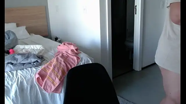 valentinny online show from March 2026 06:42:01 PM