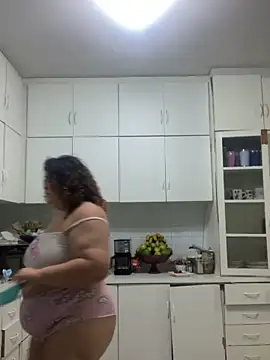 Snapshot of valentinny chatting on October 2025 01:19:02 AM valentinny online show from October 2025 01:19:02 AM