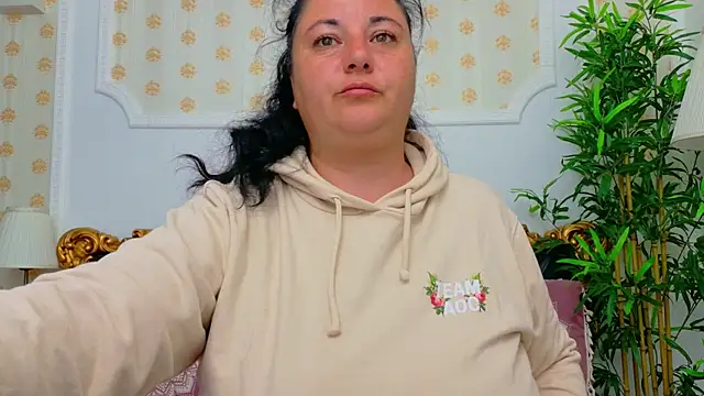 AleshaArabian online show from May 2026 03:54:01 AM