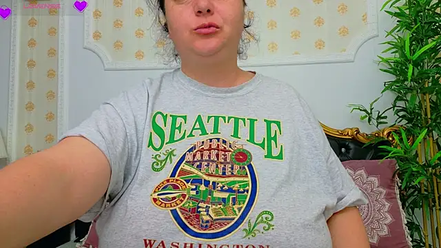 AleshaArabian online show from April 2026 04:03:01 AM