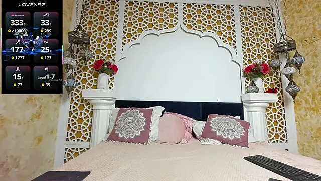 AleshaArabian online show from December 2025 05:18:02 AM