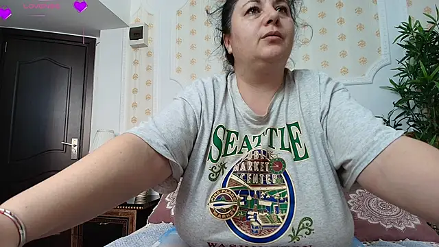 AleshaArabian online show from March 2026 11:04:02 AM