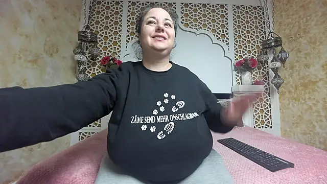 AleshaArabian online show from February 2026 04:45:01 AM