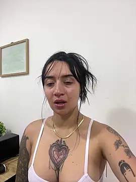 EmmyEvans1 online show from February 2026 07:46:01 PM