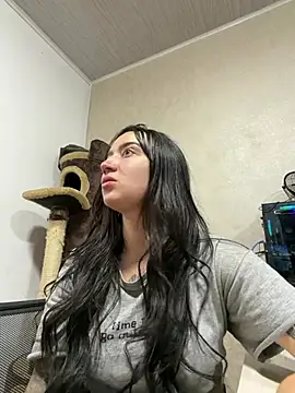 EmmyEvans1 online show from February 2026 08:33:02 PM