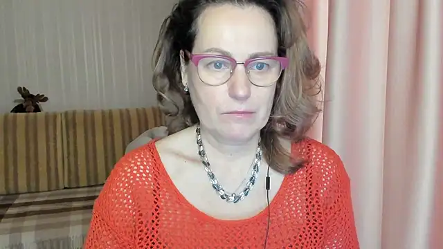 lauraoven online show from March 2025 07:14:01 AM