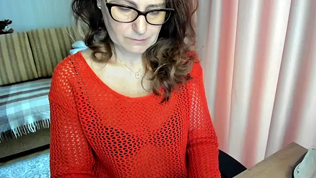 lauraoven online show from March 2026 07:47:01 AM