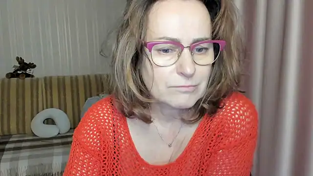lauraoven online show from March 2025 02:42:02 PM
