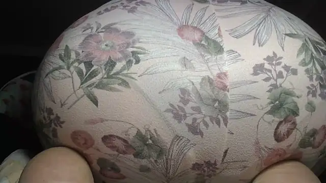 Snapshot of prettyangelsquirt chatting on March 2025 03:18:02 PM prettyangelsquirt online show from March 2025 03:18:02 PM