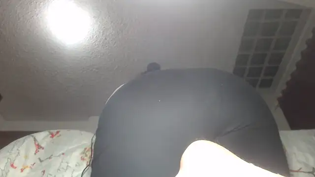 prettyangelsquirt online show from October 2025 10:28:02 PM