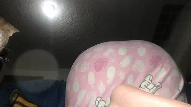 Snapshot of prettyangelsquirt chatting on October 2025 01:12:02 PM prettyangelsquirt online show from October 2025 01:12:02 PM