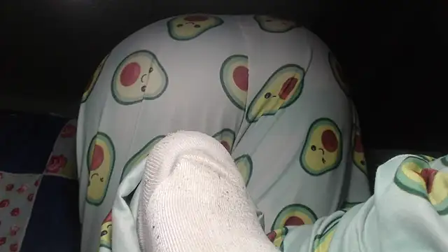 prettyangelsquirt online show from December 2025 08:30:02 PM