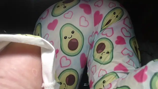 prettyangelsquirt online show from March 2026 12:13:02 PM