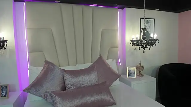 Sofiia W26 online show from May 2026 12:57:02 PM