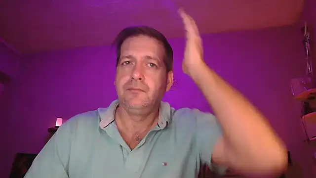 Snapshot of matrikes1 chatting on February 2026 10:07:02 PM matrikes1 online show from February 2026 10:07:02 PM