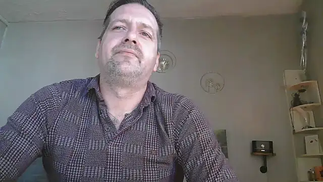 matrikes1 online show from March 2026 02:00:01 PM