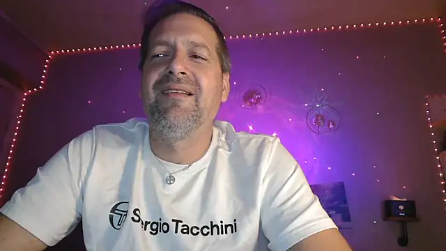 Snapshot of matrikes1 chatting on February 2026 07:36:01 PM matrikes1 online show from February 2026 07:36:01 PM