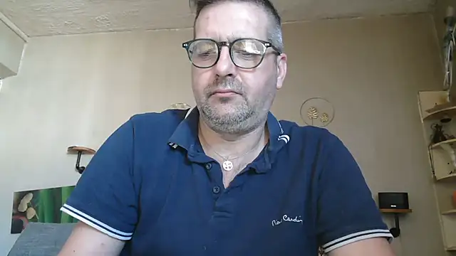 matrikes1 online show from April 2026 01:02:01 PM