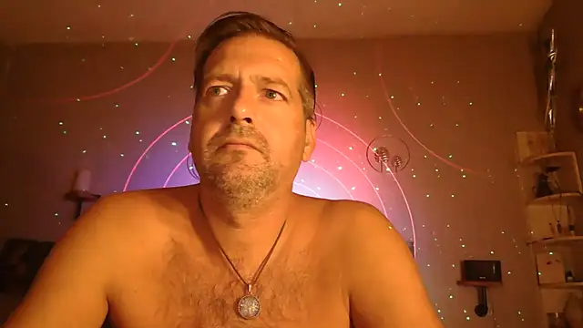 Snapshot of matrikes1 chatting on October 2025 05:24:02 PM matrikes1 online show from October 2025 05:24:02 PM