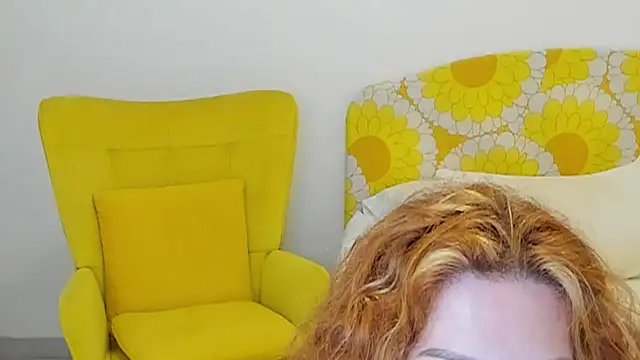 Snapshot of milf_penelope chatting on May 2026 06:32:02 PM milf penelope online show from May 2026 06:32:02 PM
