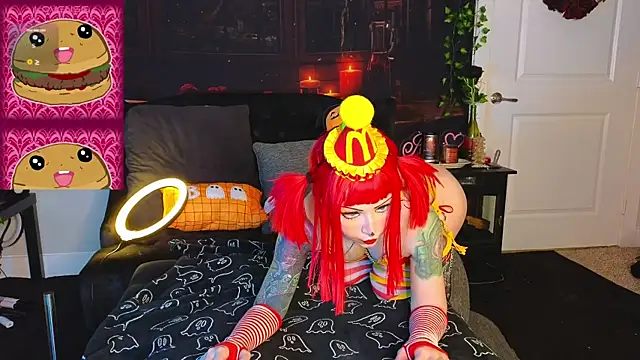 Ivey and James online show from October 2025 09:25:01 PM