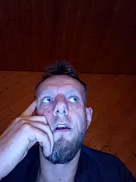 Kw8585kw online show from September 2025 12:00:01 AM