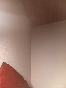 Kw8585kw online show from April 2026 07:17:02 PM