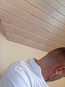 Snapshot of Kw8585kw chatting on January 2026 11:36:02 AM Kw8585kw online show from January 2026 11:36:02 AM