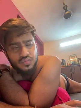 Rajveer1292 online show from March 2026 06:13:01 PM