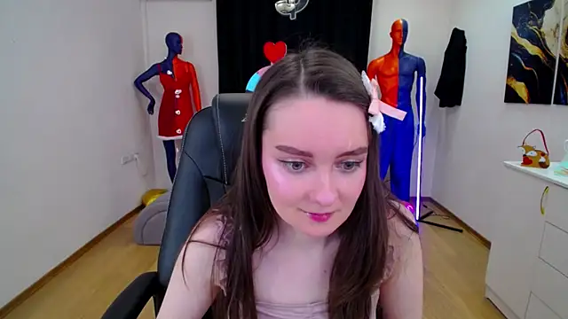 CloudGrace online show from February 2025 06:15:01 PM