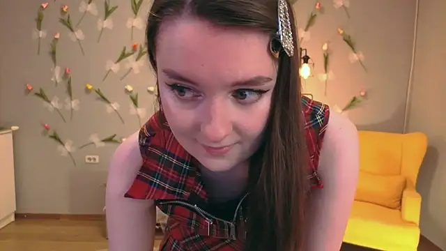 Snapshot of CloudGrace chatting on June 2026 06:19:01 PM CloudGrace online show from June 2026 06:19:01 PM