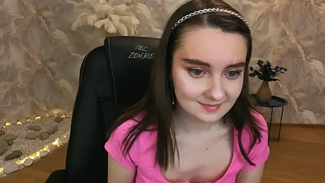 CloudGrace online show from October 2025 06:20:02 PM