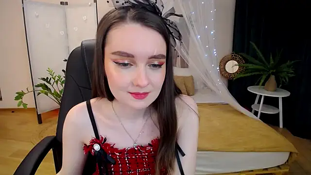 CloudGrace online show from March 2025 06:18:01 PM