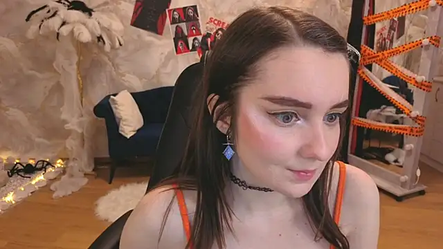 CloudGrace online show from November 2025 03:12:02 AM