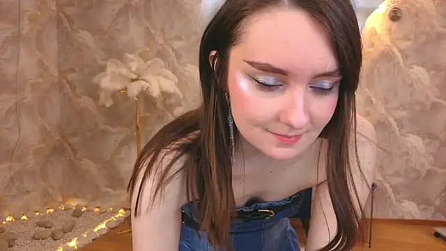 CloudGrace online show from November 2025 03:17:02 AM