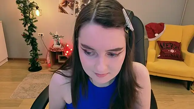 CloudGrace online show from December 2025 03:21:01 AM