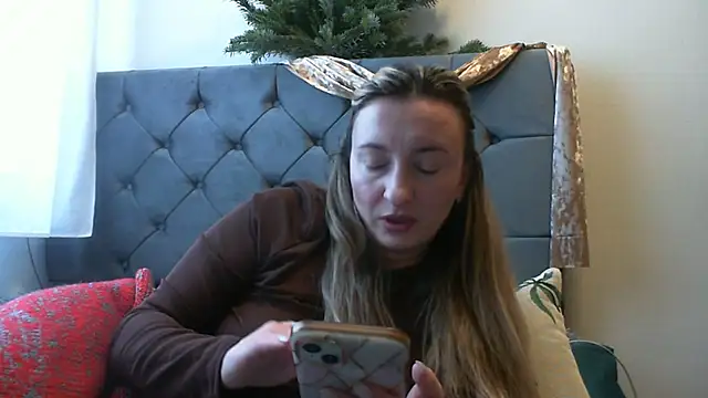 SusanCurt online show from January 2026 12:33:02 PM