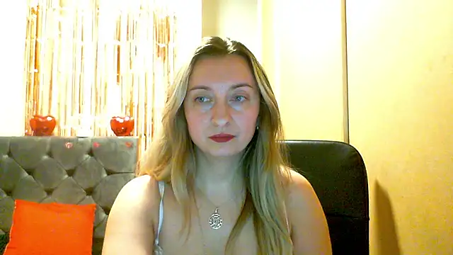 SusanCurt online show from March 2026 07:43:02 PM