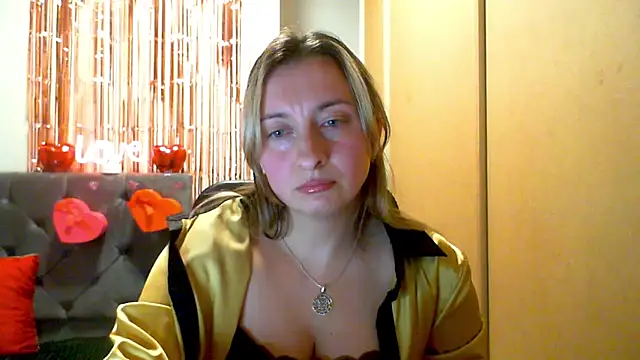 SusanCurt online show from February 2026 08:18:01 PM