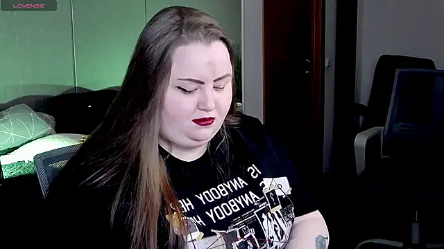 Snapshot of EMMA__CONNOR chatting on March 2025 12:19:01 AM EMMA CONNOR online show from March 2025 12:19:01 AM