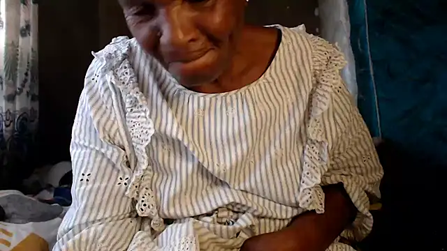 NaughtyGranny online show from June 2026 11:41:02 AM