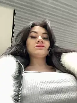 Snapshot of Wet__Bunny chatting on March 2025 09:45:02 AM Wet Bunny online show from March 2025 09:45:02 AM