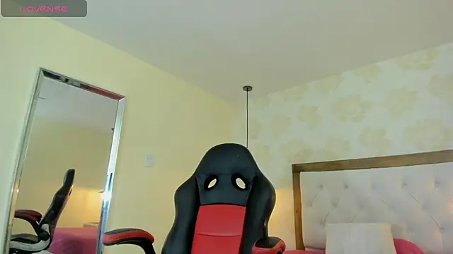 clarisKlein online show from March 2026 04:03:01 AM