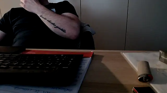 mrbigballs online show from May 2026 07:33:02 PM