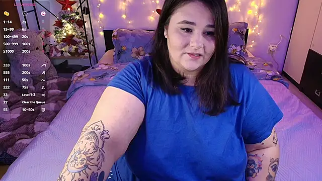 Snapshot of naughtykiss chatting on December 2025 12:33:02 PM naughtykiss online show from December 2025 12:33:02 PM